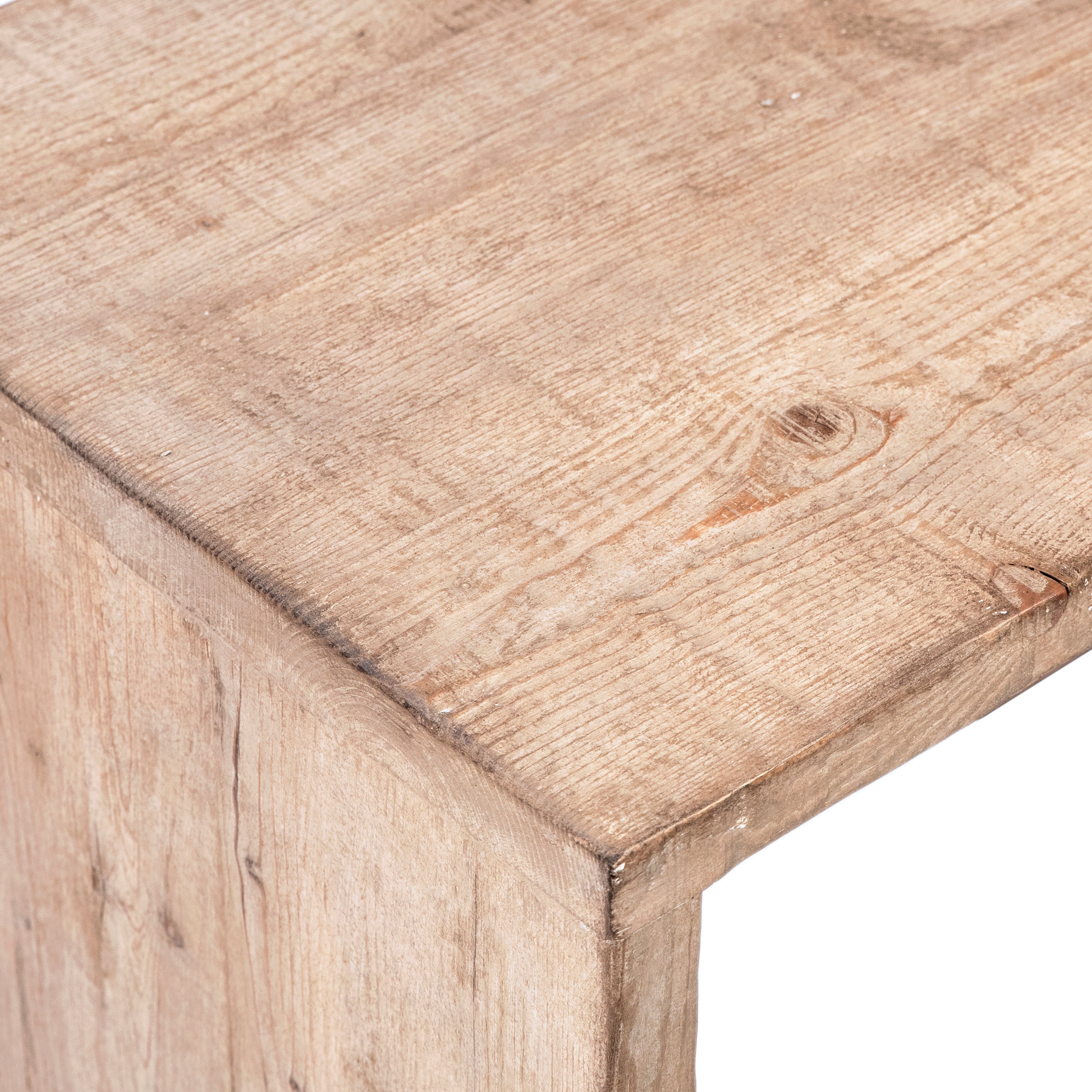 Merwin Nesting Tables - What A Room