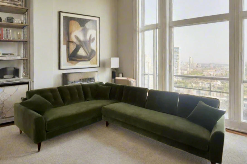 Clearance - Tiffany L Sectional w/ tufted buttons - 96'' x 132''